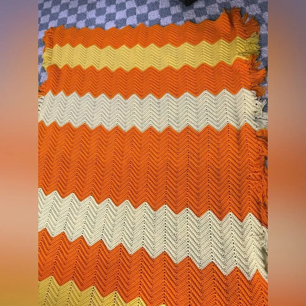 VTG Crochet Afghan Chevron Handmade Sunshine Retro Boho Fringe Orange Yellow L